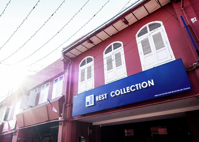 Viento Redhouse Melaka By Rest Collection Hotel